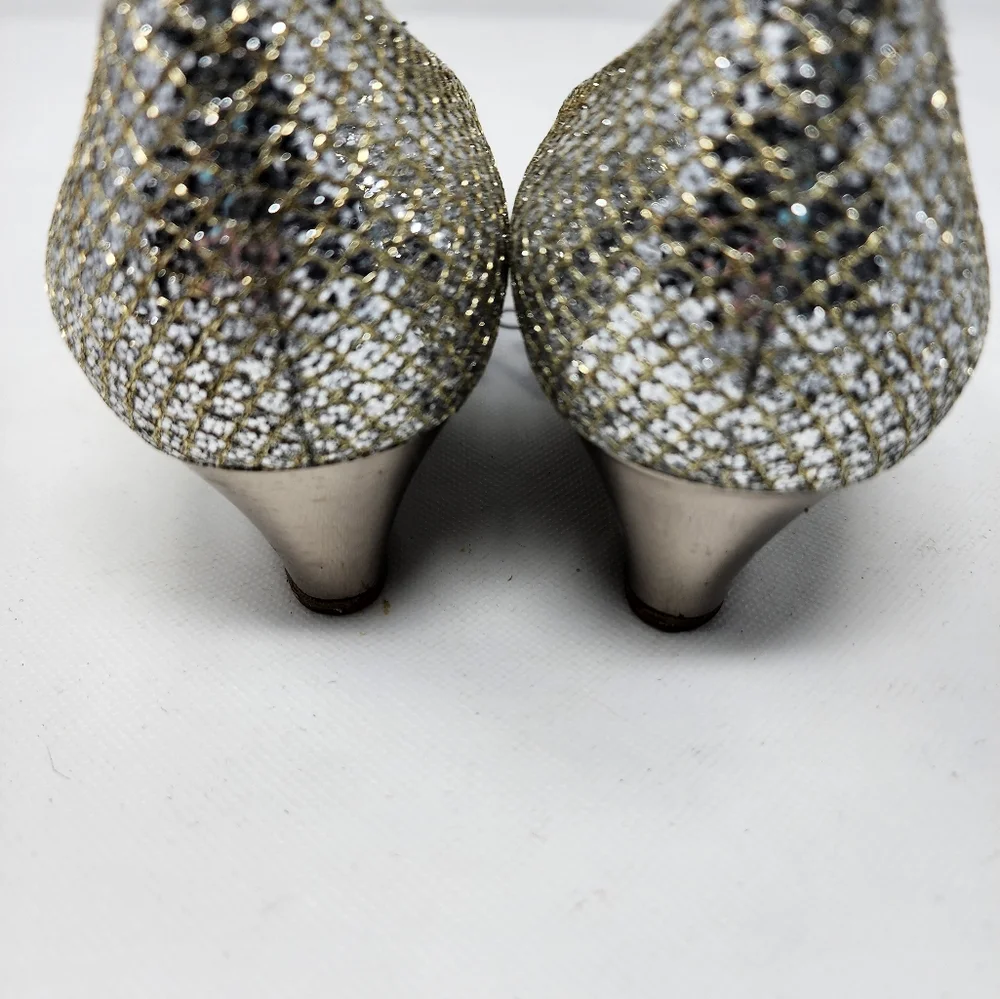 Jimmy Choo Silver Leather Pumps 36